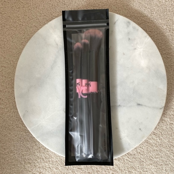 NEW YC Collection Trio Brush Set - Blending, Shader, Powder Brushes - Picture 3 of 4